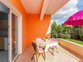 Apartment in Nin near the Beach & Pool