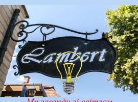 Lambert, hotel en Beregovo