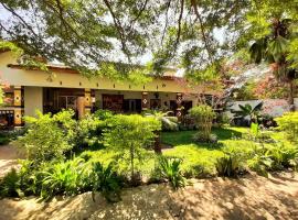 Casa Hotel Sinkiling Gambia, pension in Sere Kunda