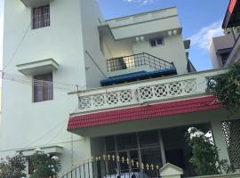 Aishwarya Nivas, hotel with parking in Palani