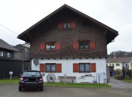 Ferienwohnung unterm Horn, rodinný hotel v destinaci Immenstadt im Allgäu