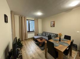 Apartment E23 Borovets Gardens, דירת שירות בבורובץ