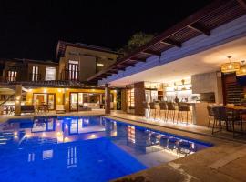 Sauipe House D10 - Mansão 6 suítes com luxo e conforto, отель в городе Коста-ду-Сауипе
