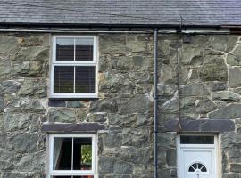 Ty'n y Cwm, Nant Peris, villa a Dinorwic