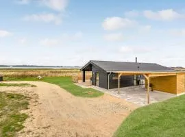 An Awesome Home In Storvorde With 4 Bedrooms And Wifi