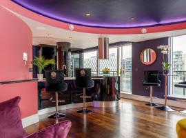 The Curve, Millennium Tower, hotel com banheiras de hidromassagem em Dublin