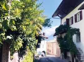 Cirillo Guesthouse, hotel v destinaci Cortaccia