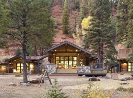 Slippery Rock River Ranch, hotel in Dolores