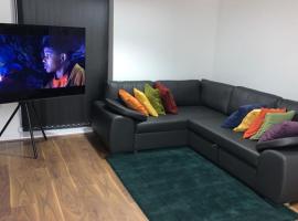 Brand New One Bed Luxury Flat No Parties No Events, hotel u gradu West Thurrock