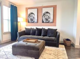 1BR with King Bed, 6 miles from DFW airport、ファーマーズ・ブランチのホテル
