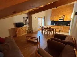 Pracondu 2 504 - OUTDOOR & FUN charming apartment 8 personnes