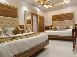 HOTEL GOLDEN VEENA- MOUNT ABU- 1 km FROM NAKKI LAKE