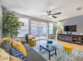 15 Mi to Disney Kissimmee Townhome with Patio