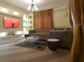 3JD Lavishly Furnished 3-Bed Apartment, hotell med parkeringsplass i Lagos