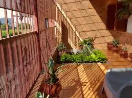 La Rosa Apart