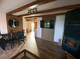 Chata TRI GRO&Scaron;E 1