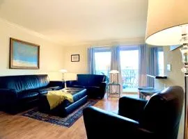 Sunrise Springs 1-Bedroom with Balcony & Pool