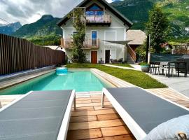 Emerald Valley Apartments, hotel in Bovec