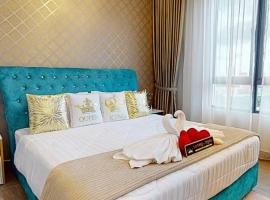 Luxury Pool View Home by Tiara @ Troika Kota Bharu (2 Bedrooms ,Free Wifi , Netflix), hotel in Kota Bharu