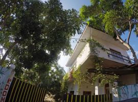 20 House Villa, Ferienunterkunft in Arugam Bay