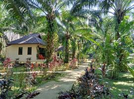 Khao Sok Palm Garden Resort, отель в городе Кхао Сок, рядом находится Парк Кхао Сок