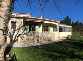 La maison des Sources, cottage à Salon-de-Provence