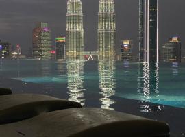 MOONWAY SUITES At EATON KLCC, hotel near Dinner In The Sky Malaysia, Kuala Lumpur