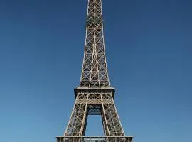 Paris Eiffel Tower et Disney apartments, parkings gratuits et sécurisés, 10 minutes métro to Paris