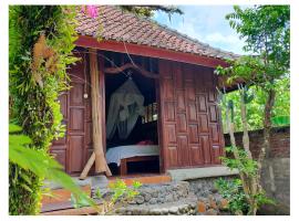 Bungalow T.homestay, Hotel in Airsatang