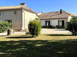 La petite lande, cottage in Bourgougnague