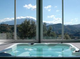 JINGTU Wellness & Spa B&B, hotel with parking in Comares