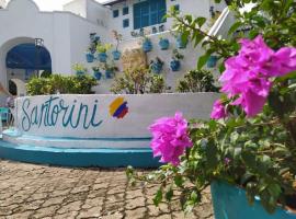 El santorini colombiano cabaña, hotel in Puerto Triunfo