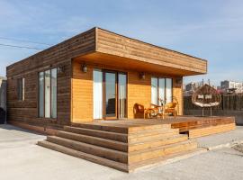 Eco house villa jeo – hotel w mieście Tbilisi City