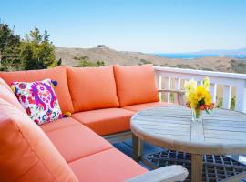 Mountain Top Getaway, BEST VIEW IN SLO! - Whole House, biệt thự ở San Luis Obispo
