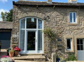 Brigstone Stable - charming peaceful cottage, hotel with parking in Lothersdale