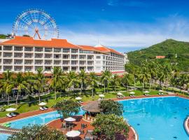 Vinpearl Resort Nha Trang, golf hotel in Nha Trang