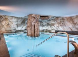 Golden Tulip Aix les Bains - Hotel & Spa, готель у місті Екс-ле-Бен