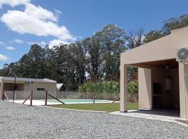 Cabañas El Chaja Tandil, hotel v destinaci Tandil