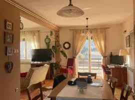 Idealna kuća za odmor, Pale