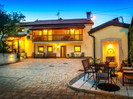 Apartmaji Zenja, hotel near The Škocjan Caves, Divača