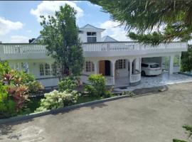 Paradise Hill Resorts, hotel v destinaci Whitehouse