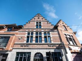 Les Camuches de la banque, hotel v destinaci Tournai