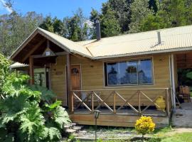 El Avellano, cabana o cottage a Frutillar