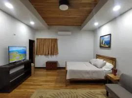 Rusteak Living Retreat in natural and peaceful setting in Canafistula