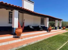 Casa das Oliveiras, holiday home in Avis