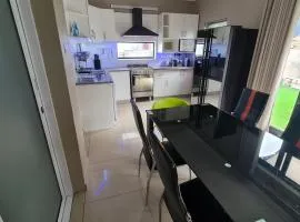 ARCHITECTS VIEW - EXECUTIVE SUITE