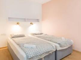 Minimalist styled TINY AP @New York Café