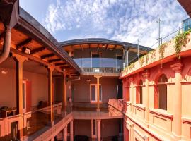 CASA ANABELA HOTEL BOUTIQUE, bed and breakfast v destinaci Quito