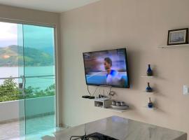 Casa com Praia no quintal, hotel em Angra dos Reis