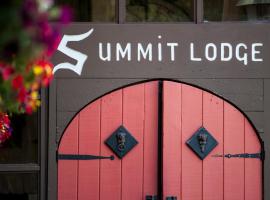 Summit Lodge、キリングトンのホテル